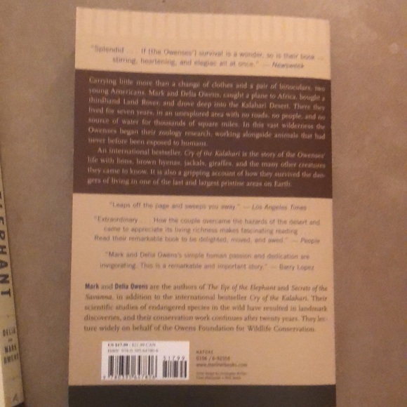 CRY OF THE KALAHARI & THE EYE OF THE ELEPHANT • BUNDLE 2 SOFTCOVER BOOKS - Picture 9 of 17